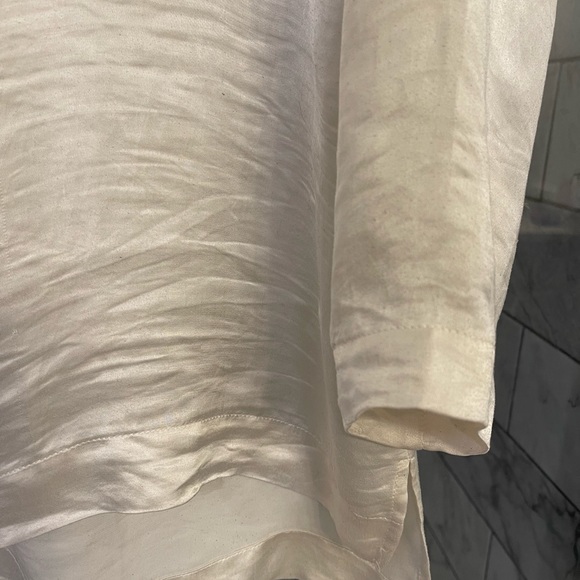 Theory - Oversized Silk Top - Picture 3 of 3